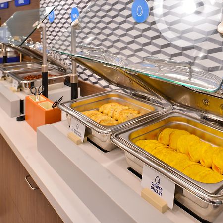 홀리데이 인 익스프레스 앤 스위트 산호세 에어포트 호텔 새너제이 외부 사진